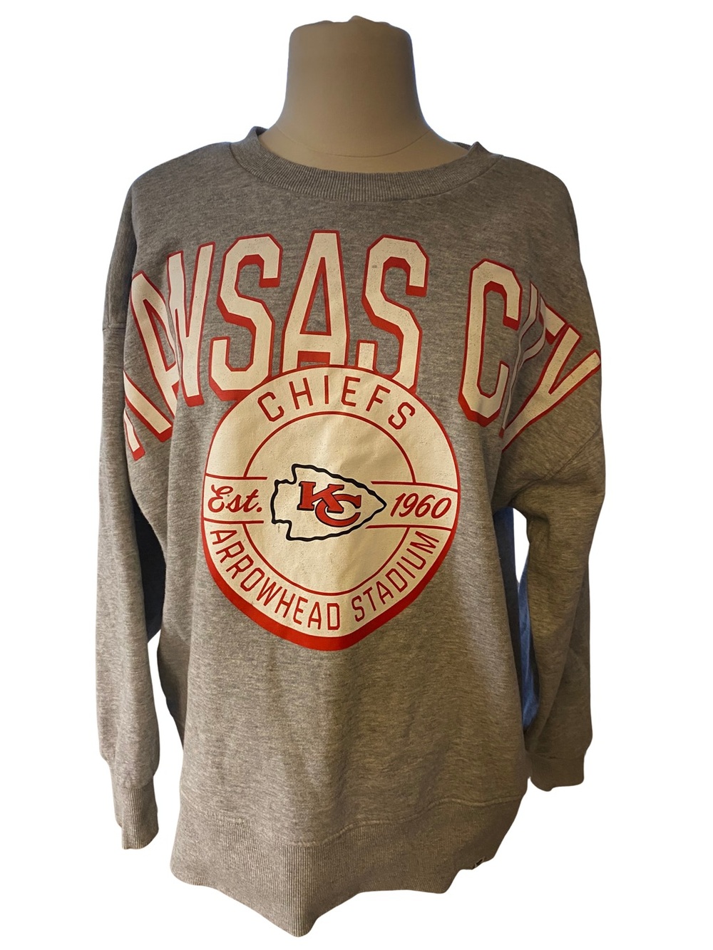Fanatics Kansas City Chiefs Gray Crewneck Sweatshirt with Red and White Logo